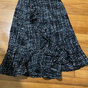 Gracia Black and White Textured A-Line Skirt